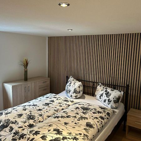 Ferienwohnung Oestreich Еттенгайм Екстер'єр фото