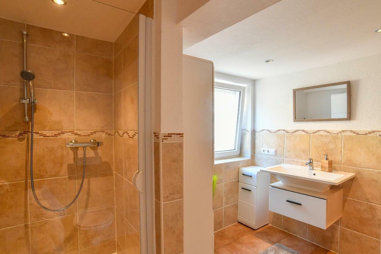 Ferienwohnung Oestreich Еттенгайм Екстер'єр фото